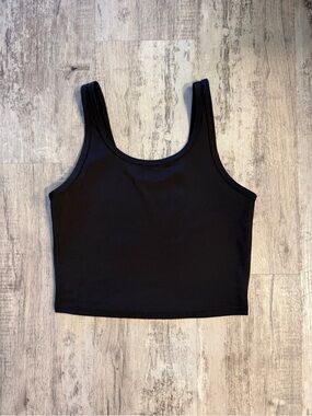 Fleo Black Cropped Tank Top Size Small